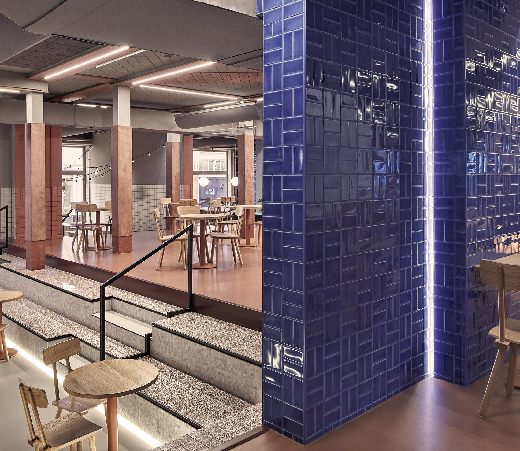 Foodhallen美食广场海牙店,荷兰 / Studio Modijefsky-74