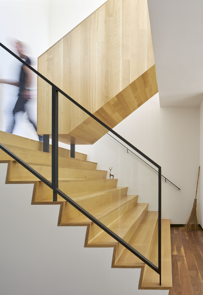 Schwartz and Architecture Designed a Multi level Urban Home in San Francisco-25