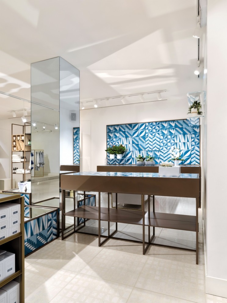 意大利米兰Yamamay概念店-4