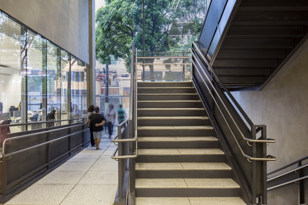 巴西 Bradesco 基金会学校 | 旧建筑新生命,垂直校园的绿色创新-80