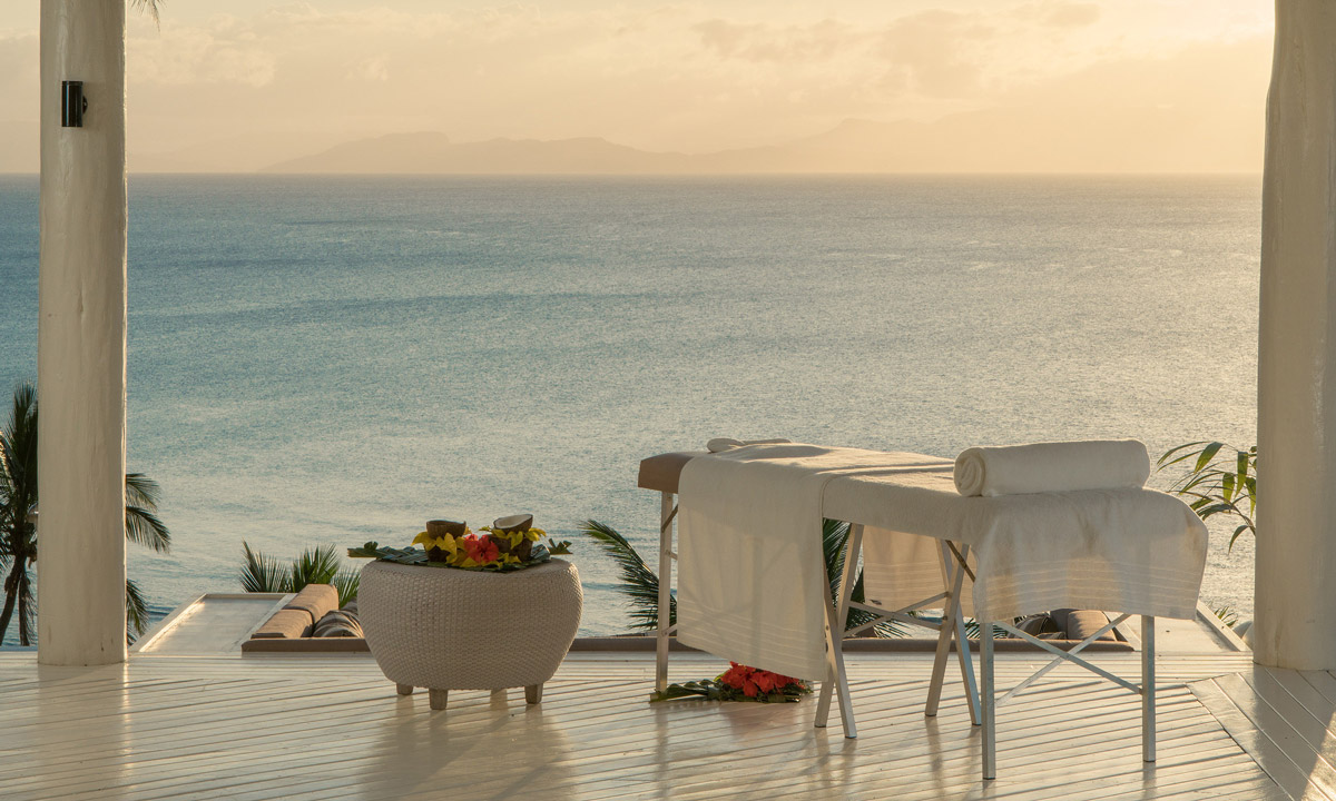 A Luxurious Villa on the Island of Taveuni, in Fiji-15