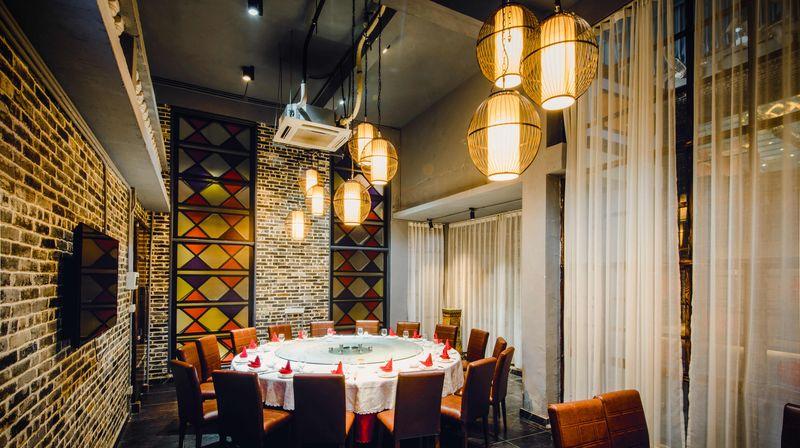 广州梁氏鹅城——工业遗址再利用的复古工业风主题餐厅-36