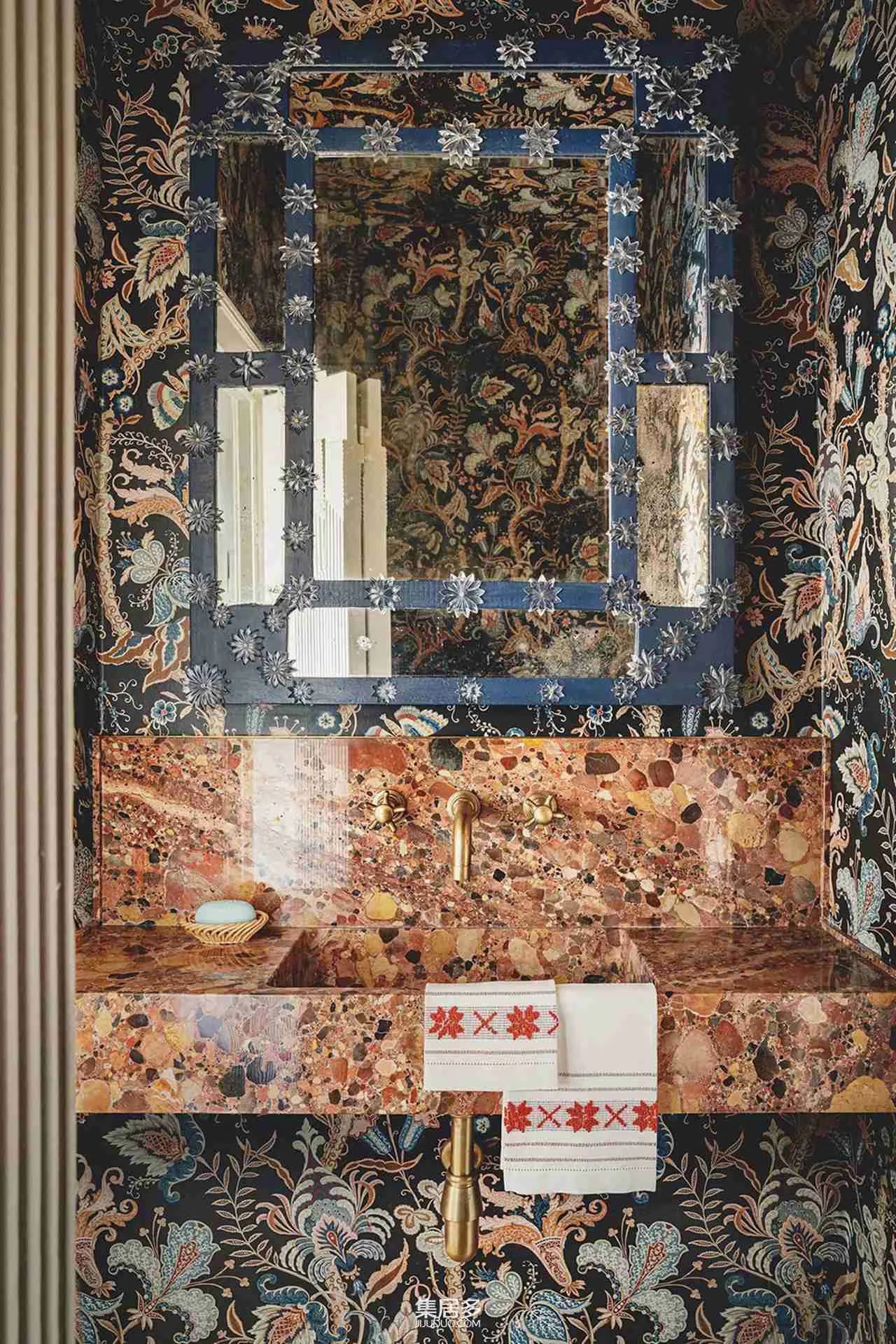 里斯本百年老宅装饰更新丨葡萄牙里斯本丨特蕾莎高普-15