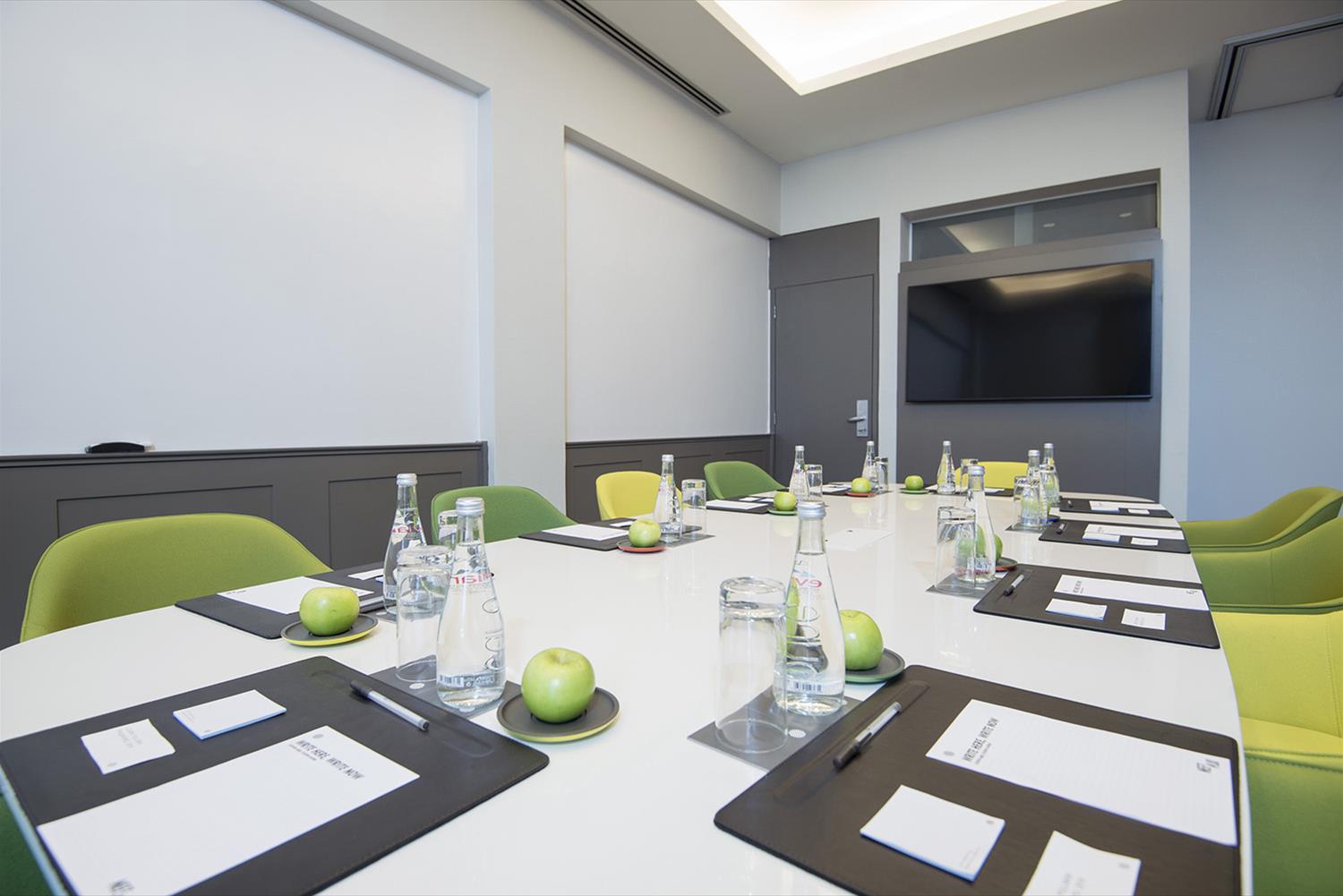 "巴西 Pullman Guarulhos 酒店会议中心 | 现代优雅设计，提升会议体验"-2