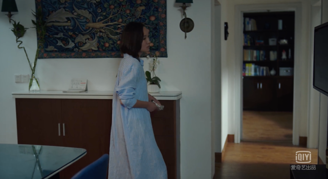 《隐秘的角落》 | 复古风装修，细节尽显悬疑魅力-16