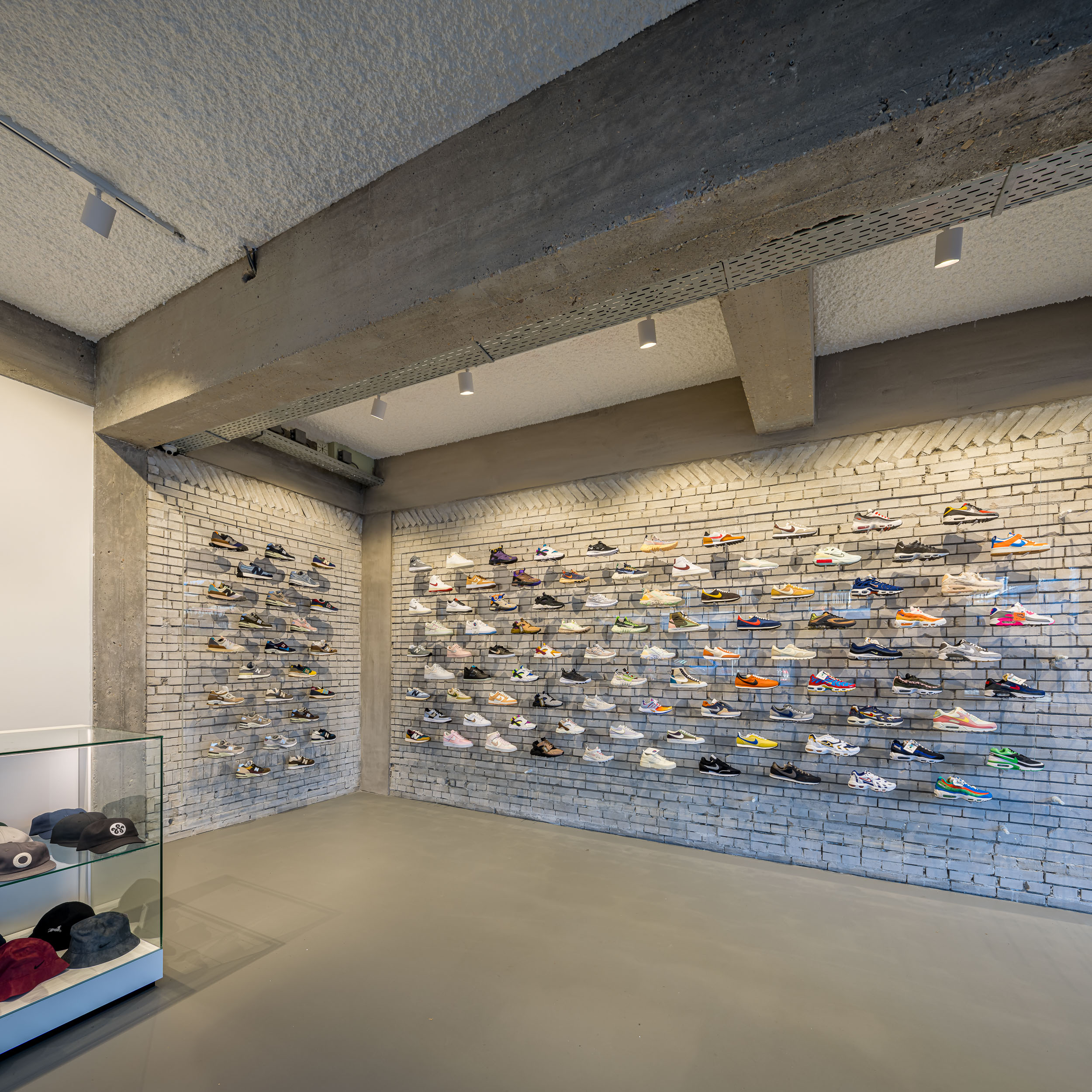 荷兰 minimalistic 鞋殿堂丨荷兰鹿特丹丨Pey-15