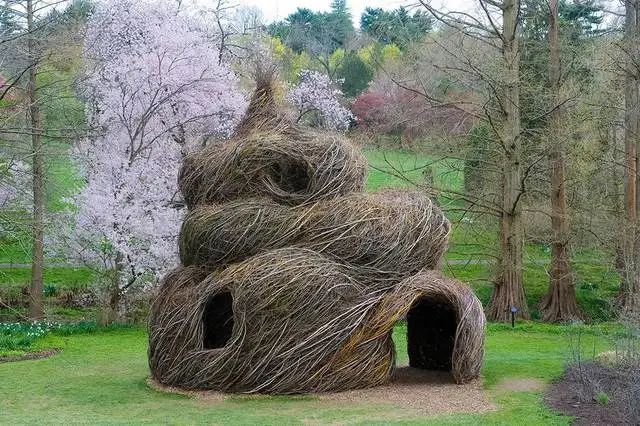 森林幻想家 | Patrick Dougherty 的树枝艺术-18