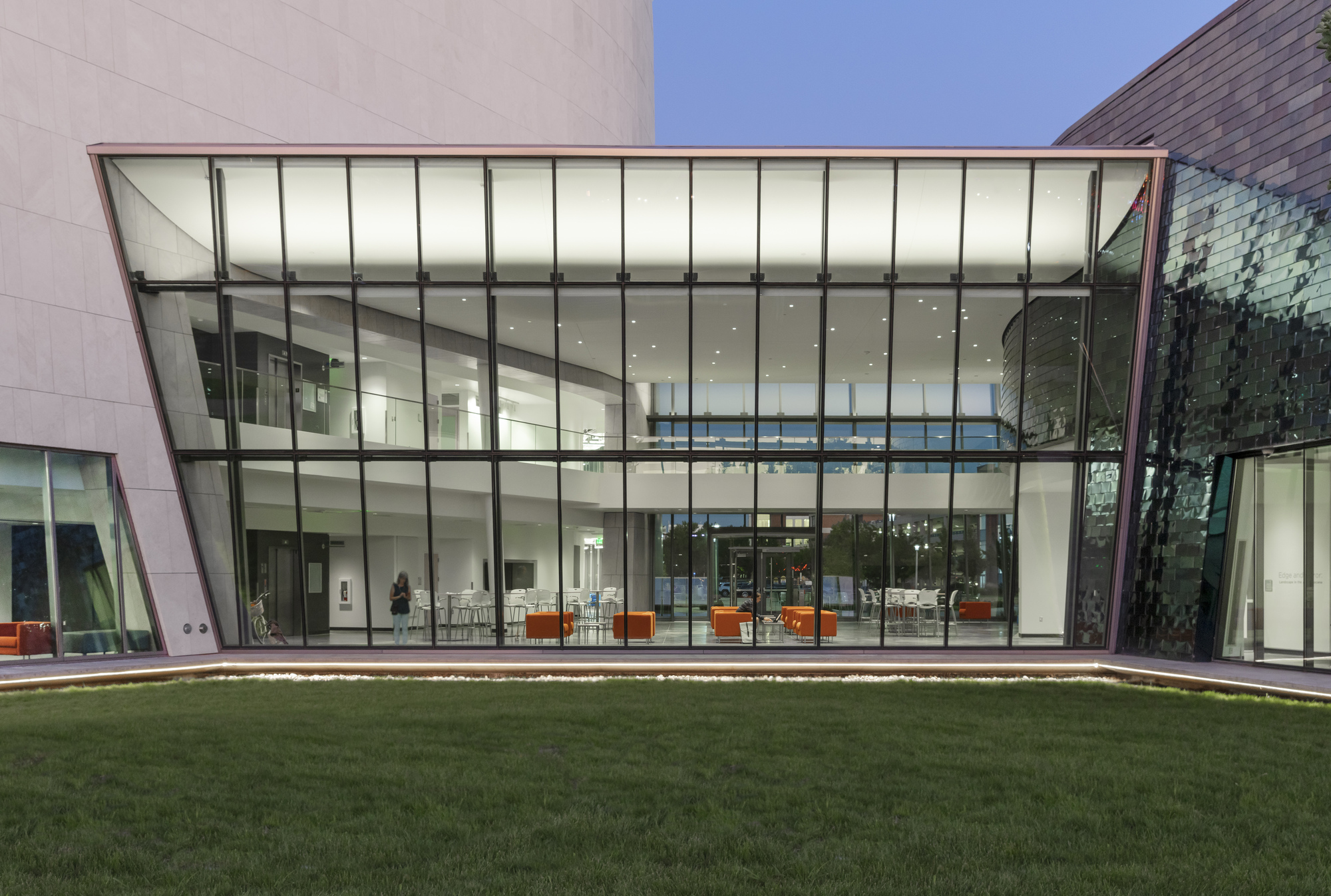 博伊西州立大学视觉艺术中心-12