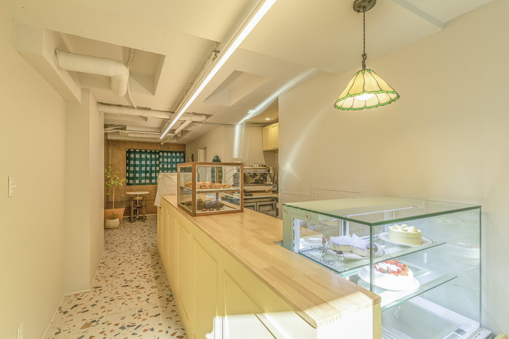 温馨 9 坪贝克店，打造温暖氛围-3