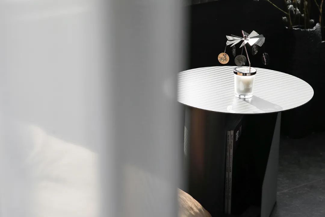 空间“大手术”后的优雅从容丨超睿里子设计-29