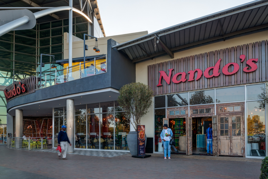 Nando's Maponya Mall 餐厅设计丨南非丨Design Partnership-21