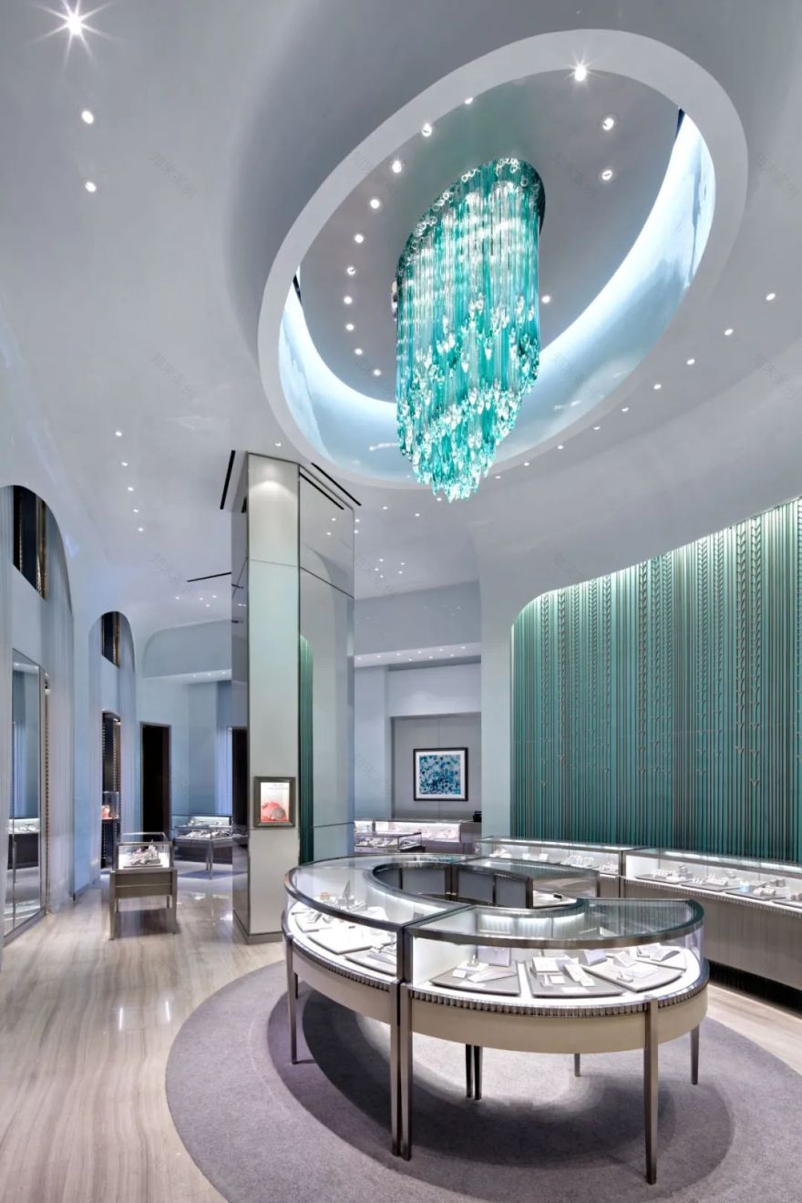 全球顶级珠宝商蒂芙尼(Tiffany&Co)贝拉维塔门店设计,亮点灯光雕塑-22
