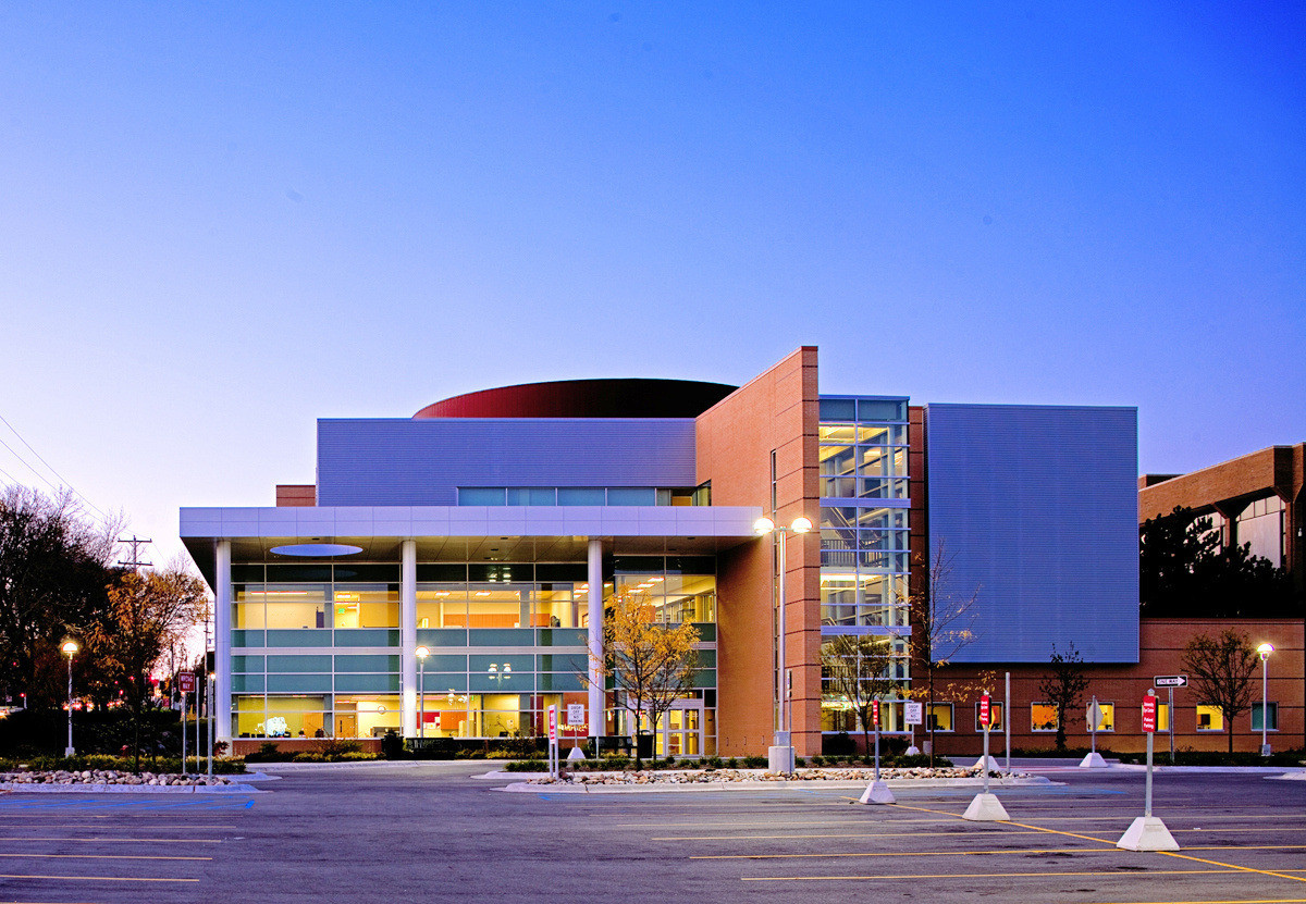 迈克基利大学眼科医学院 – 诺伊曼,史密斯建筑-16