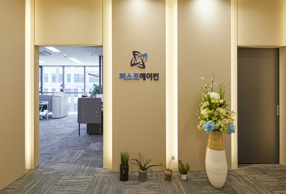 简约 30 坪办公空间，专业室内设计打造舒适氛围-2