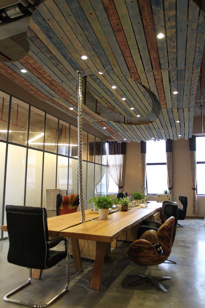 红茶时间众创空间开发式创业办公室-37