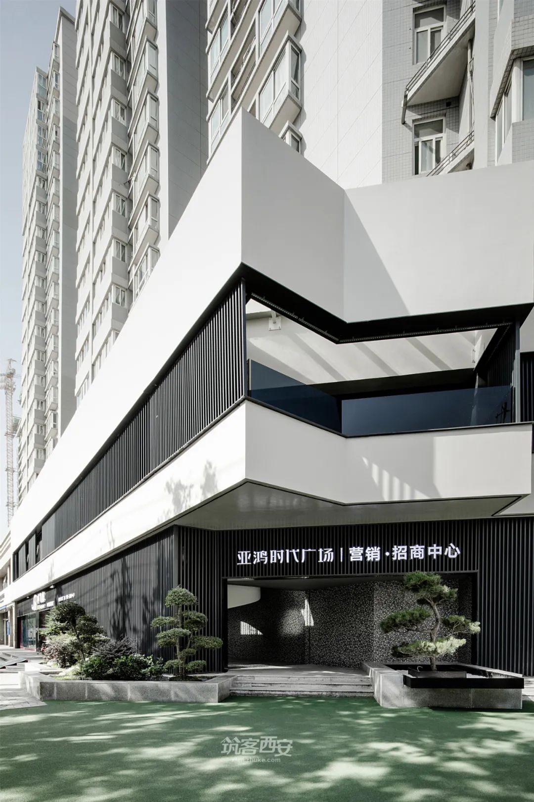 另类售楼部 | 艺术画廊般的空间探索-7