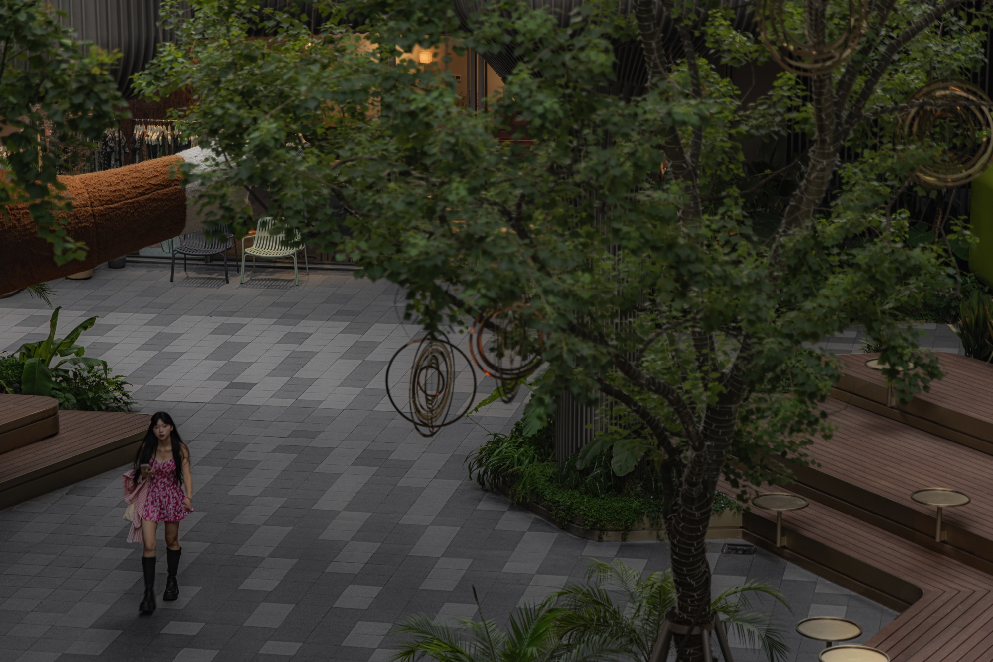 香港置地O’LANE启元光里景观改造丨中国重庆丨成都因澈思明景观设计有限公司-13