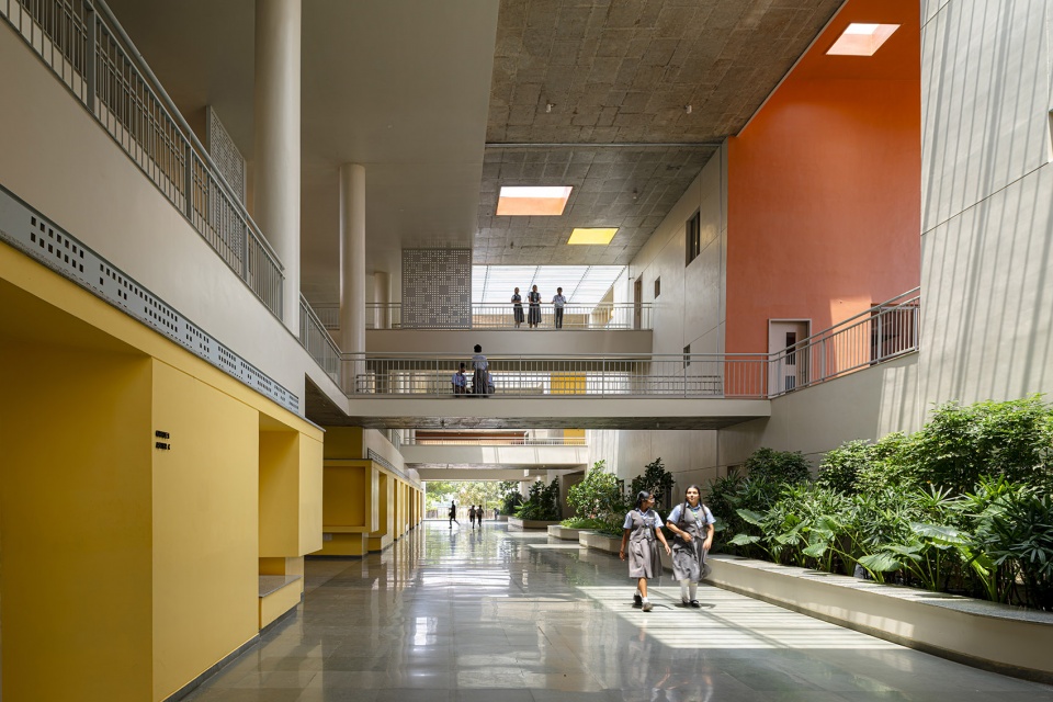 印度彩虹国际学校丨Spacefiction Studio-23