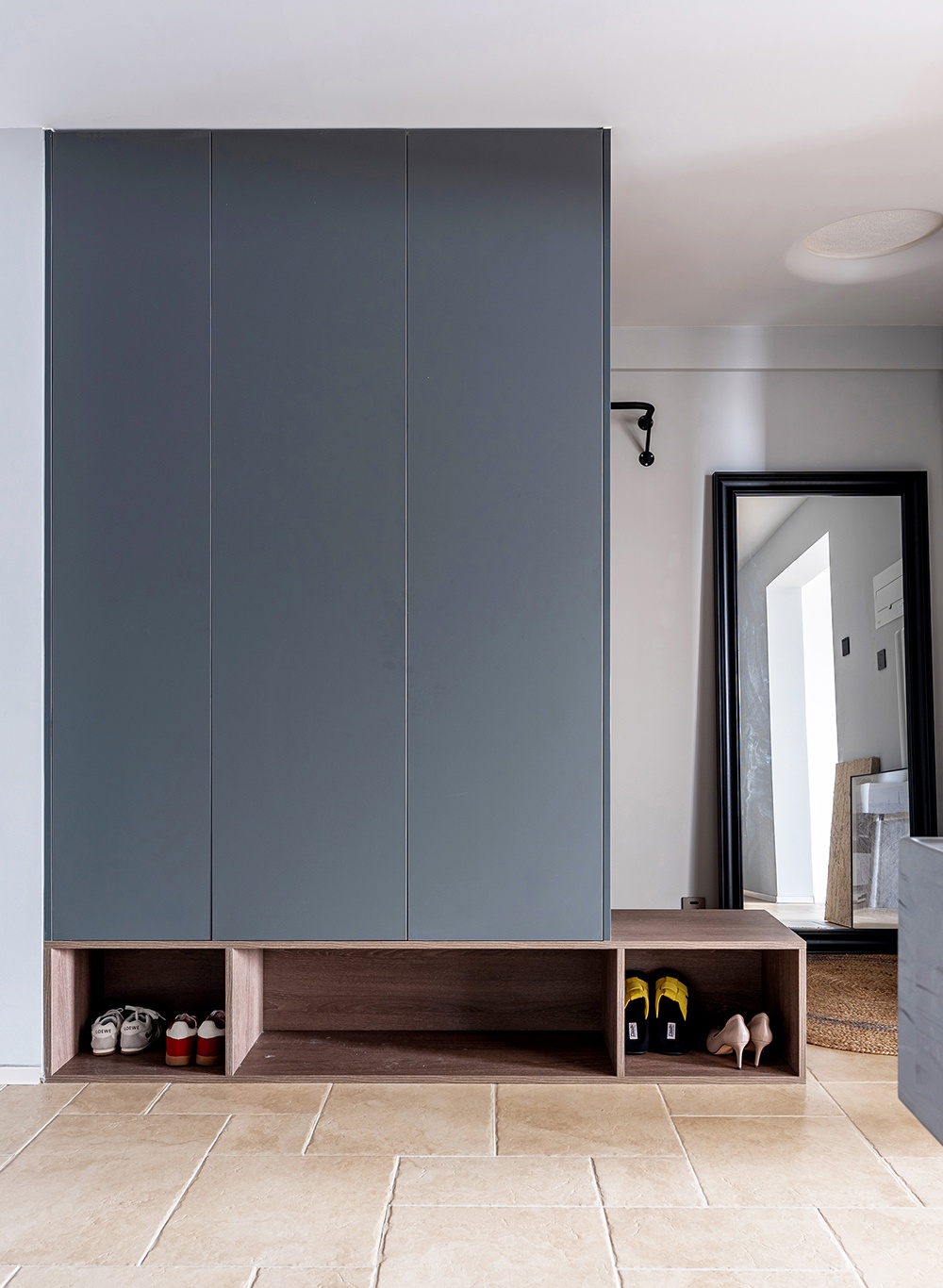 105㎡简约风拆掉一间房秒变大横厅,三口之家玩转通透格局-29