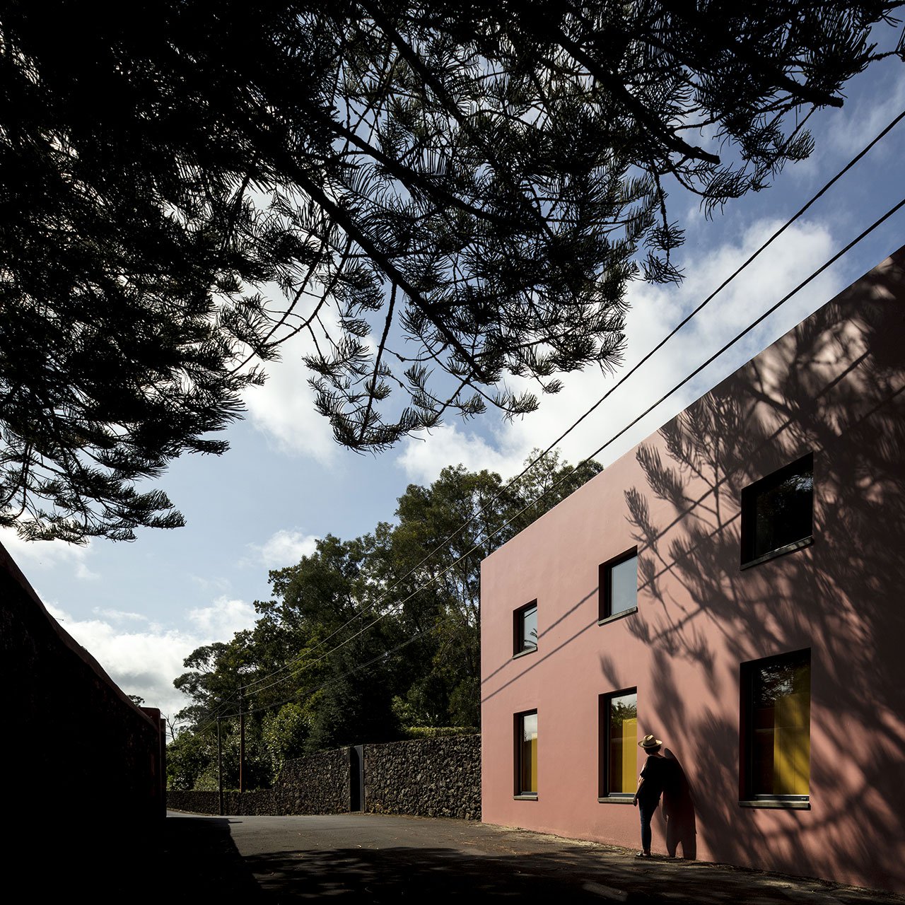 A Pretty Shade of Bubblegum Makes the Pink House Pop in the Azores-37