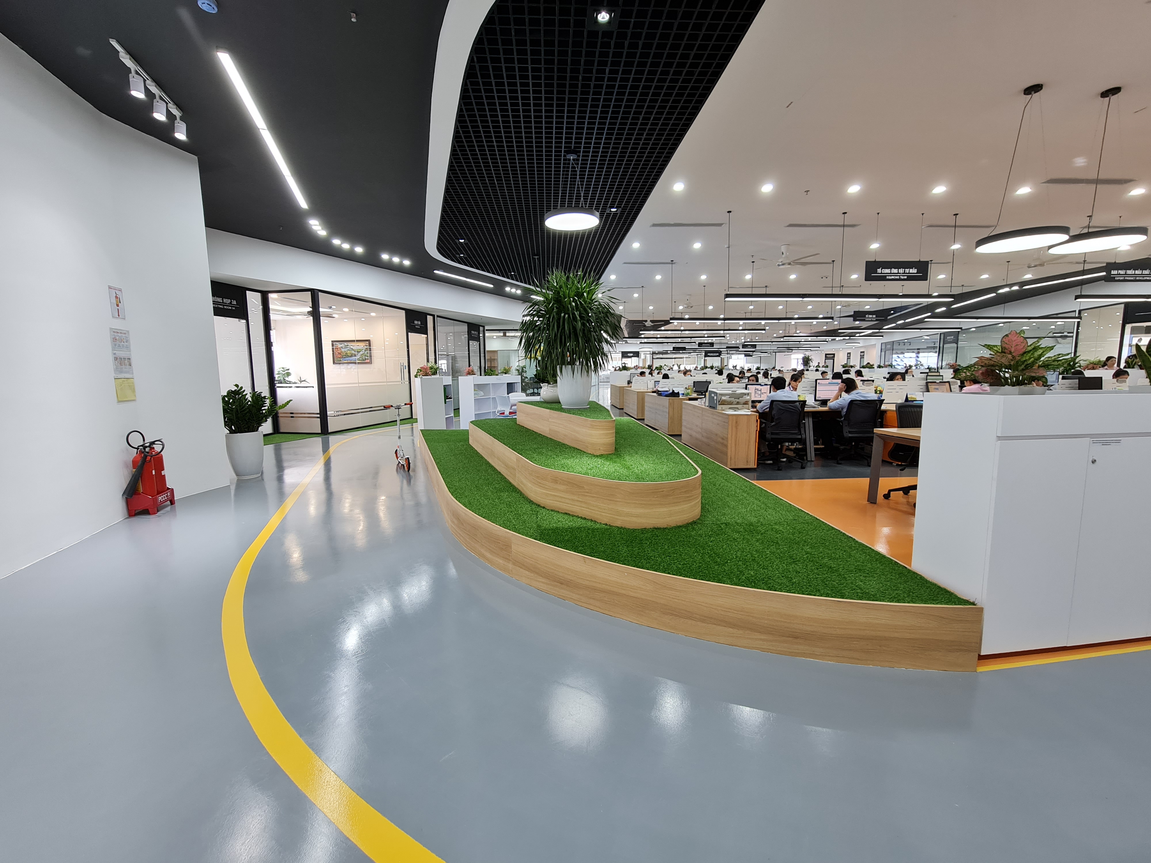 创新研发区设计展现 Biti's 集团精神-35