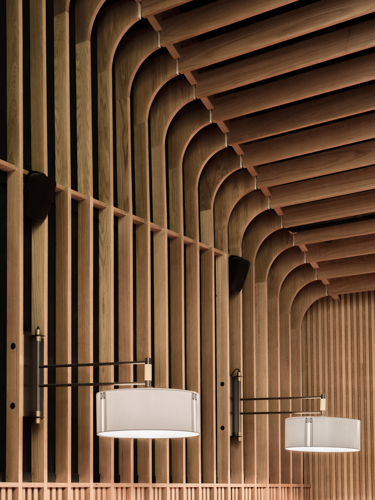 巴塞罗那风情融入纽约餐厅设计-14