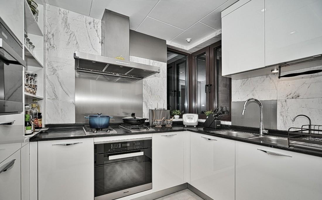 三原色装点的梦幻之家-57