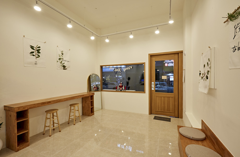 14 坪现代风家居蛋糕店，打造温馨甜美空间-7