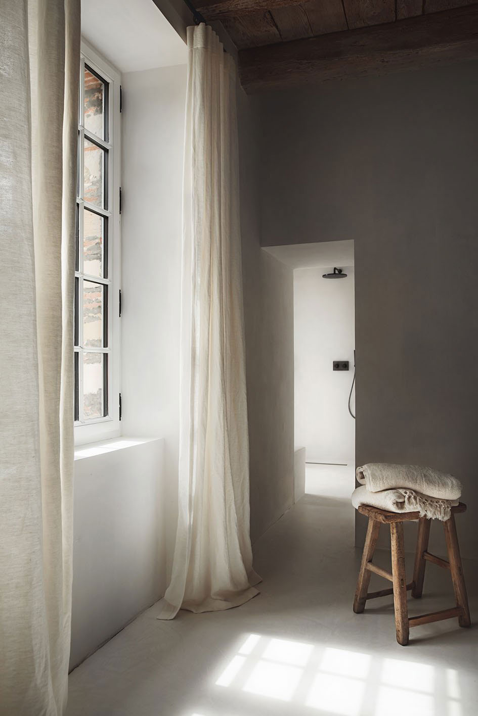 法国古老住宅的柔软自然设计魅力-8