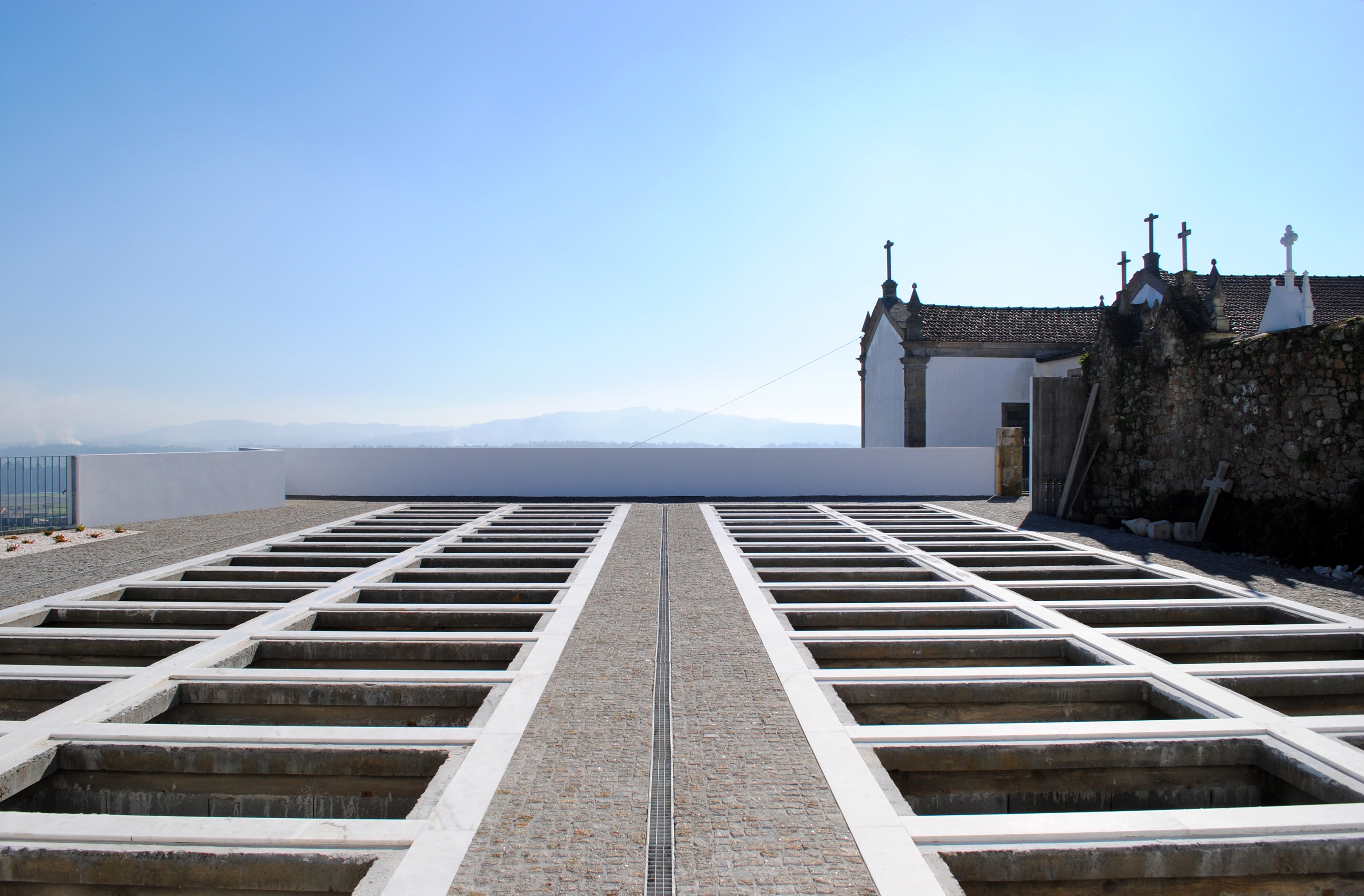 Cemetery Expansion Raulino Silva Architect-11