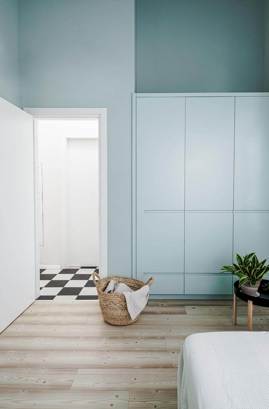 工业风姐妹合住双户住宅设计丨室内设计师雅艾尔·戈尔比茨-70