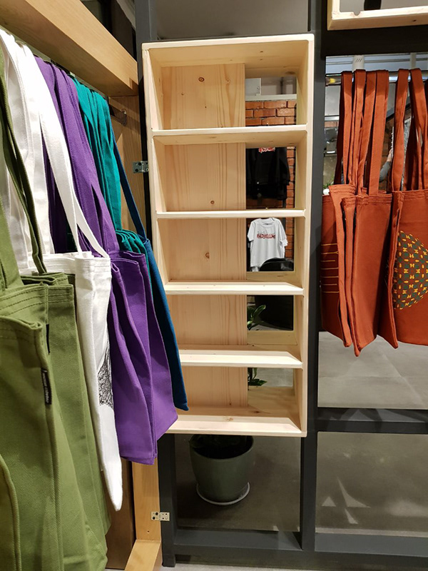 Zuqaq13 服装店室内设计与施工丨URBANO 团队-24