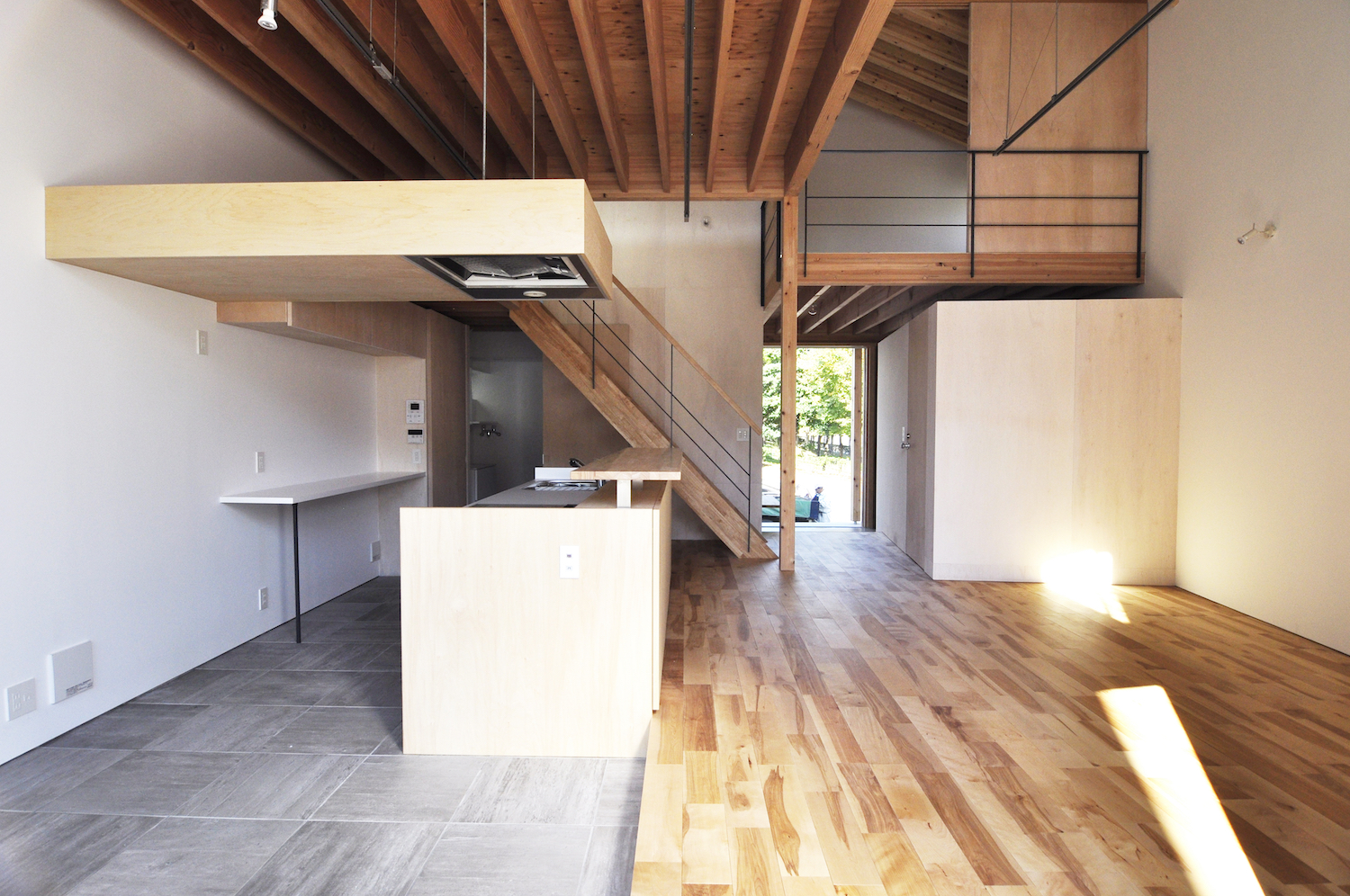 名古屋横轴山极简主义住宅-10