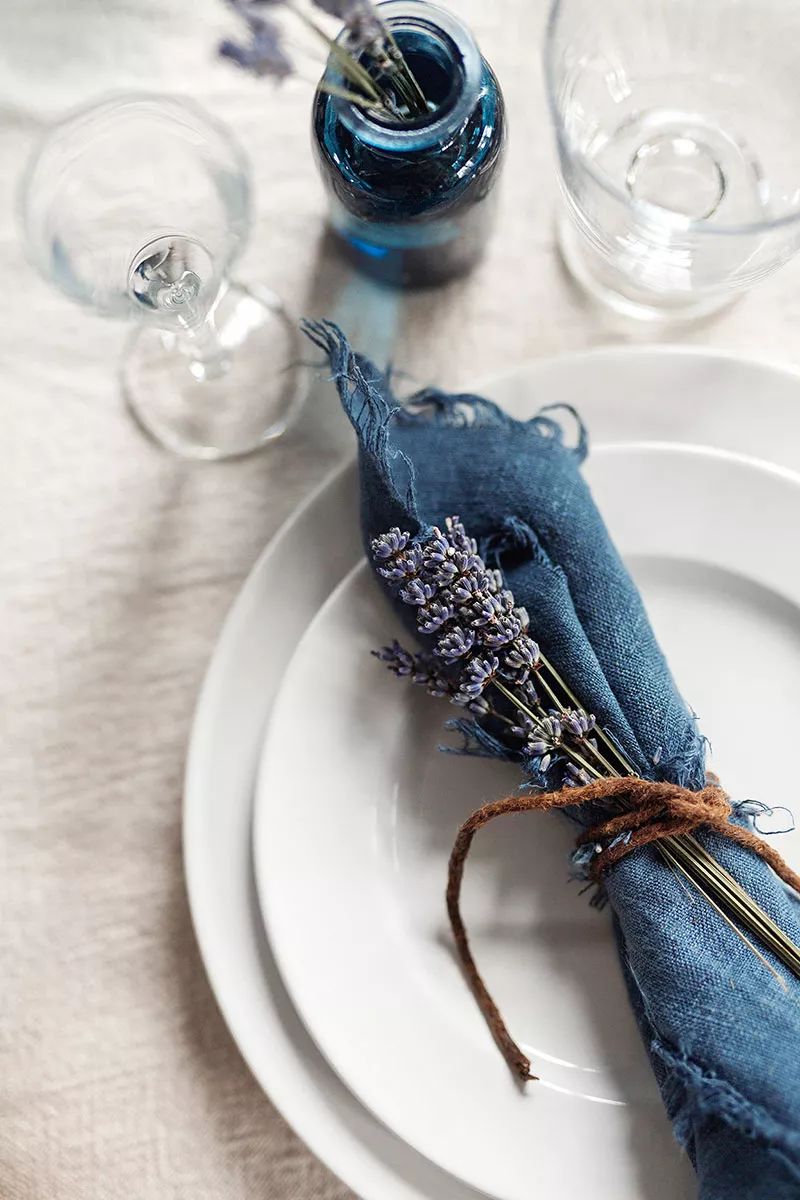 宜家 2019 春夏家居趋势 | 植物元素与白色蓝色饰品-7