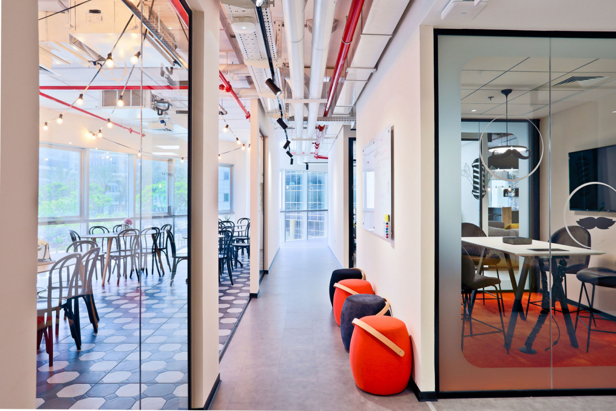 纳莫古办公室 - 荷兹利亚-20