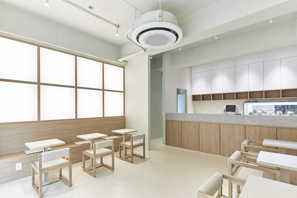 首尔 15 坪现代风格咖啡厅设计-11