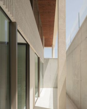 Shift House 别墅丨西班牙丨NOMO STUDIO
