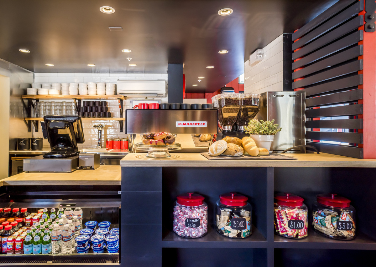 山间现代汽车旅馆-10