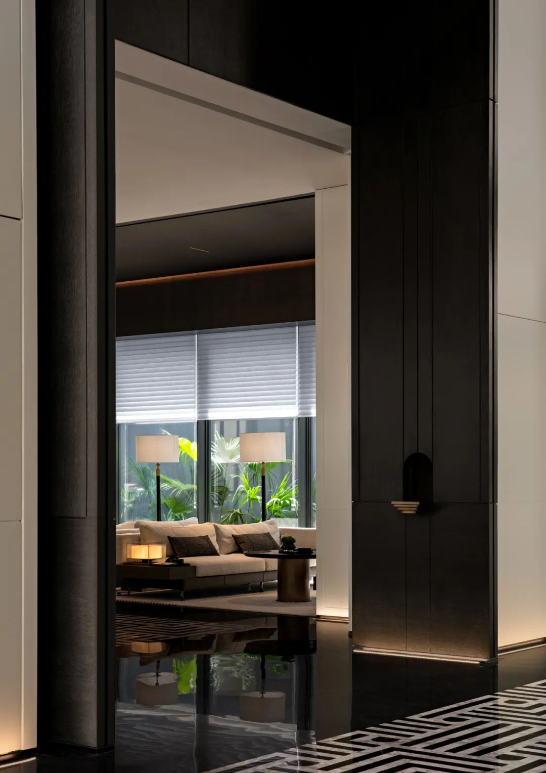 万科海上映象售楼处丨中国上海丨李益中空间设计-48