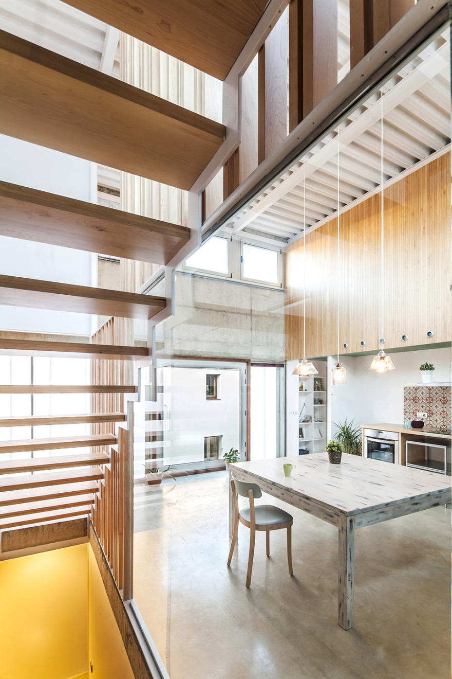 灵活布局的自然光住宅-34