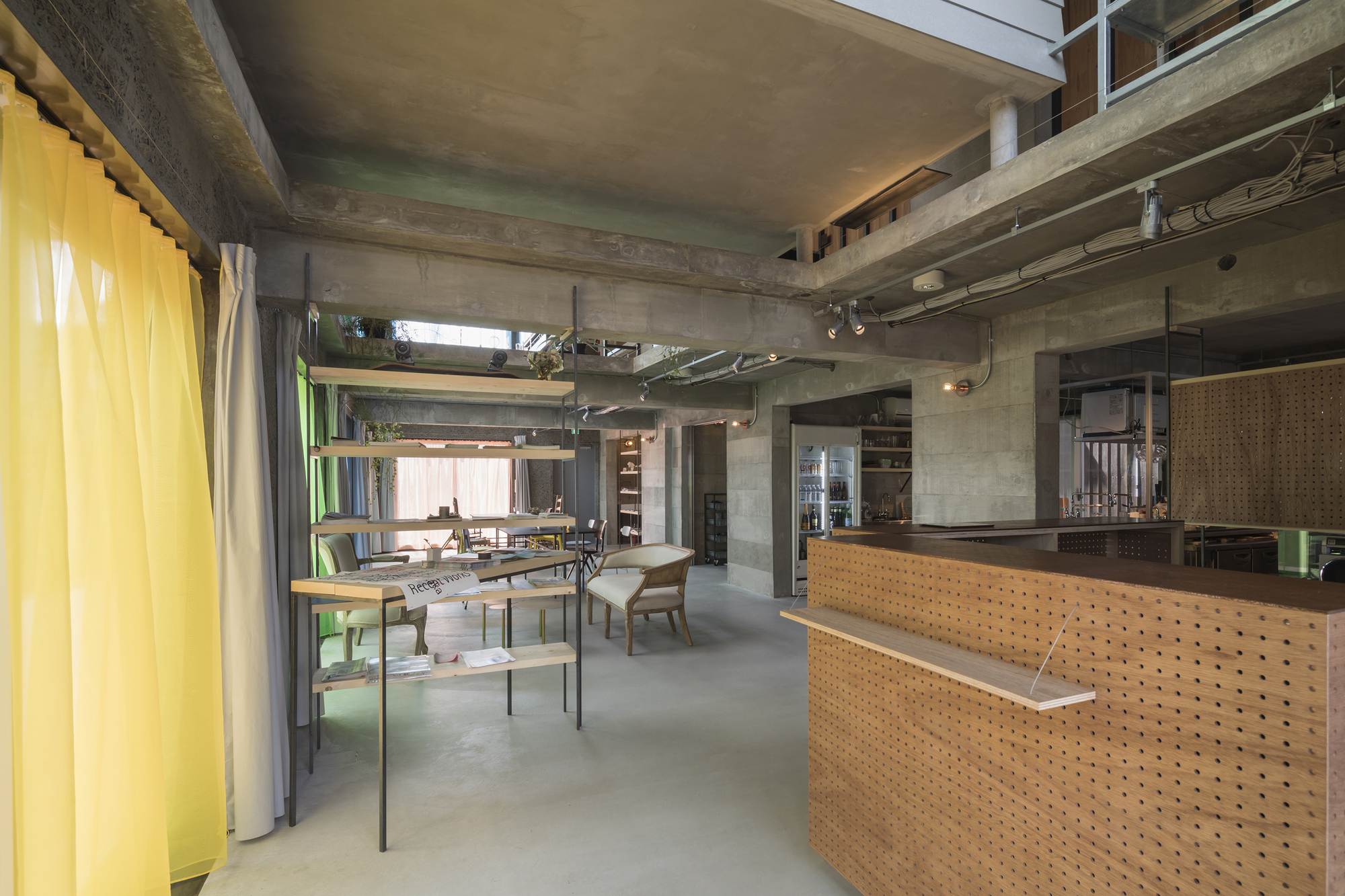 The Blend Inn Hotel / Tato Architects-29