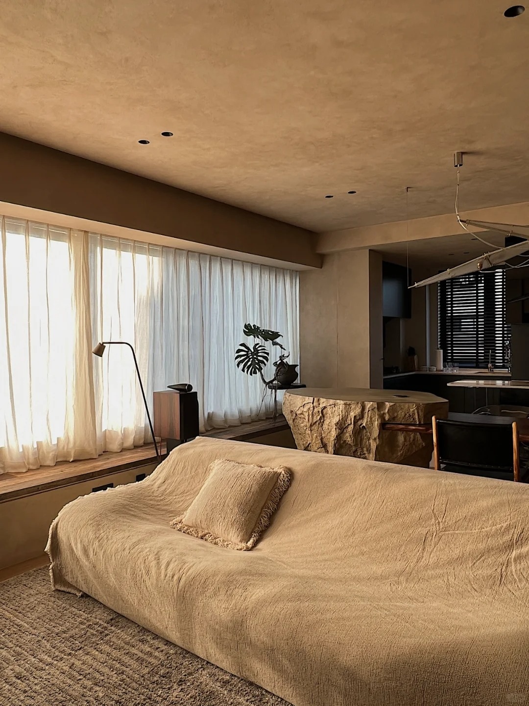 野奢侘境,塑起一人居的生活架构丨中国杭州丨颜青软装-31