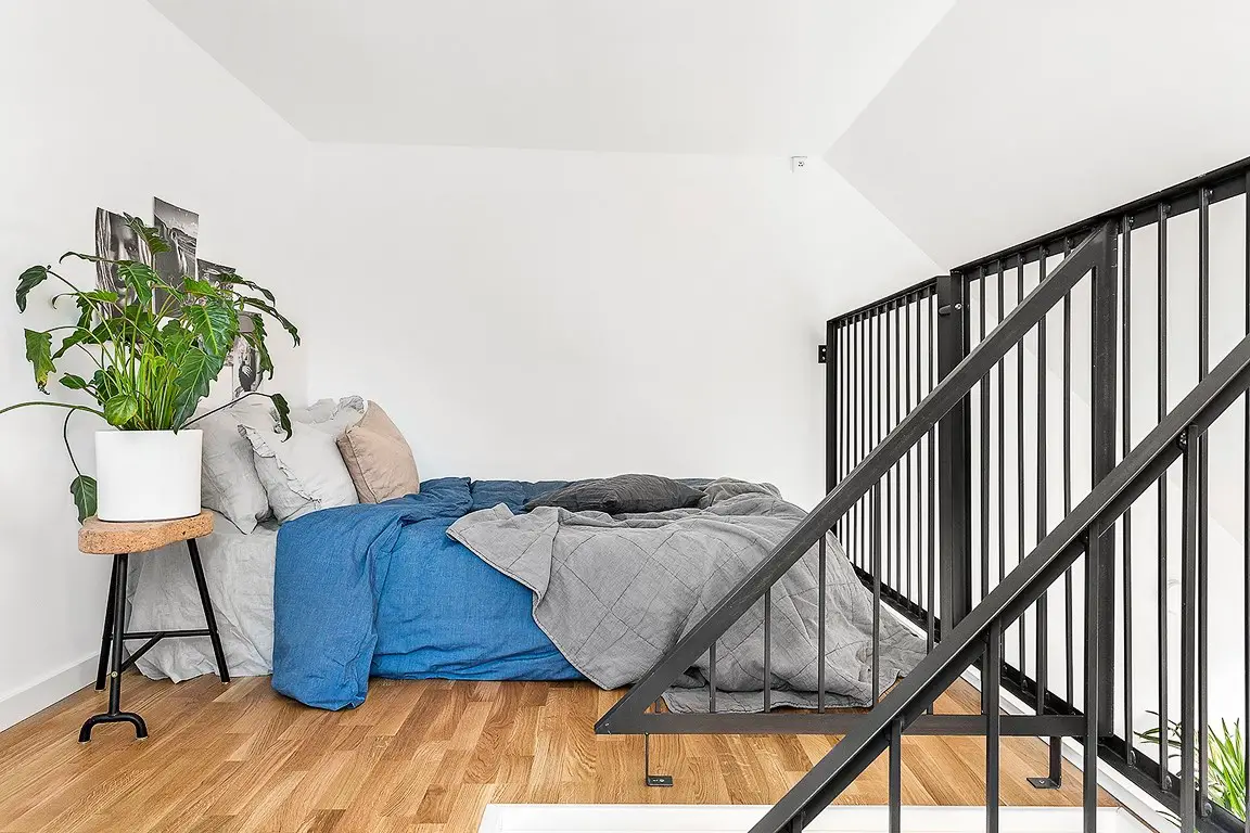 Stockholm 湖边迷你树屋-6