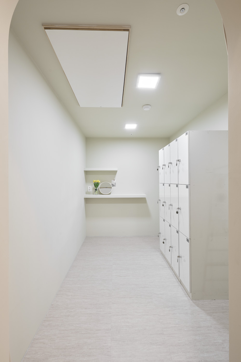 粉色点缀的 41 平米私人健身会所-25