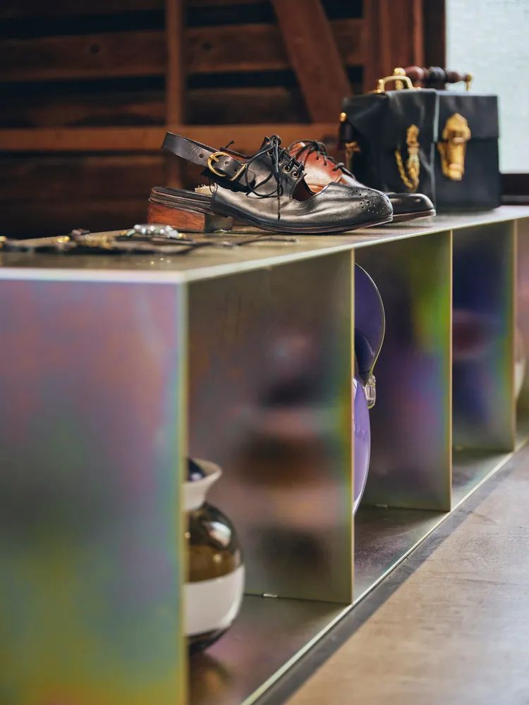 Vase 小型精选服装店丨日本丨Kii Inc.-21