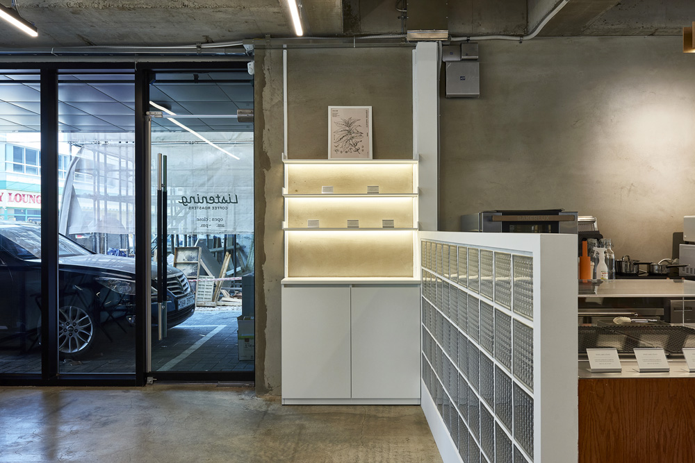 现代简约咖啡厅 | 洛斯廷咖啡室内设计-13