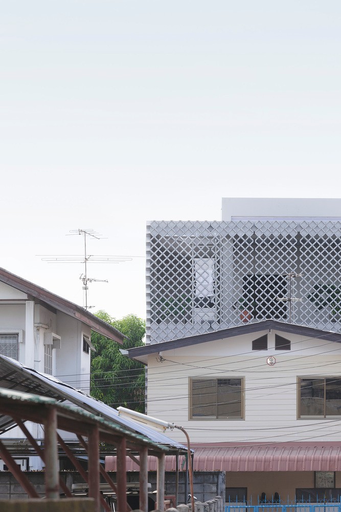 泰国镂空混凝土砖住宅-31