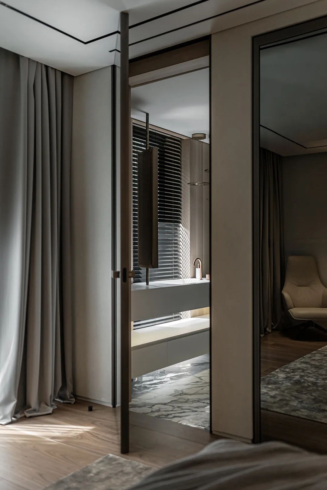 450㎡轻奢质感别墅丨YODEZEEN Architects-36