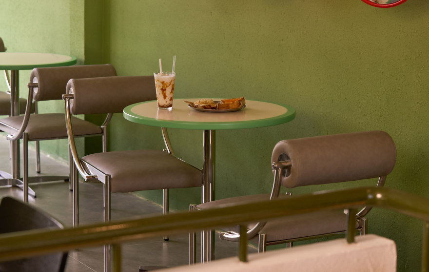 黑石头黎文师(这里ĐEN ĐÁ直译为黑石头,LÊ VĂN SỸ音译为黎文师 ,由于不清楚具体所指,可能翻译存在一定局限性) 丨越南胡志明市丨未明确提及设计公司,有主创人员信息-40