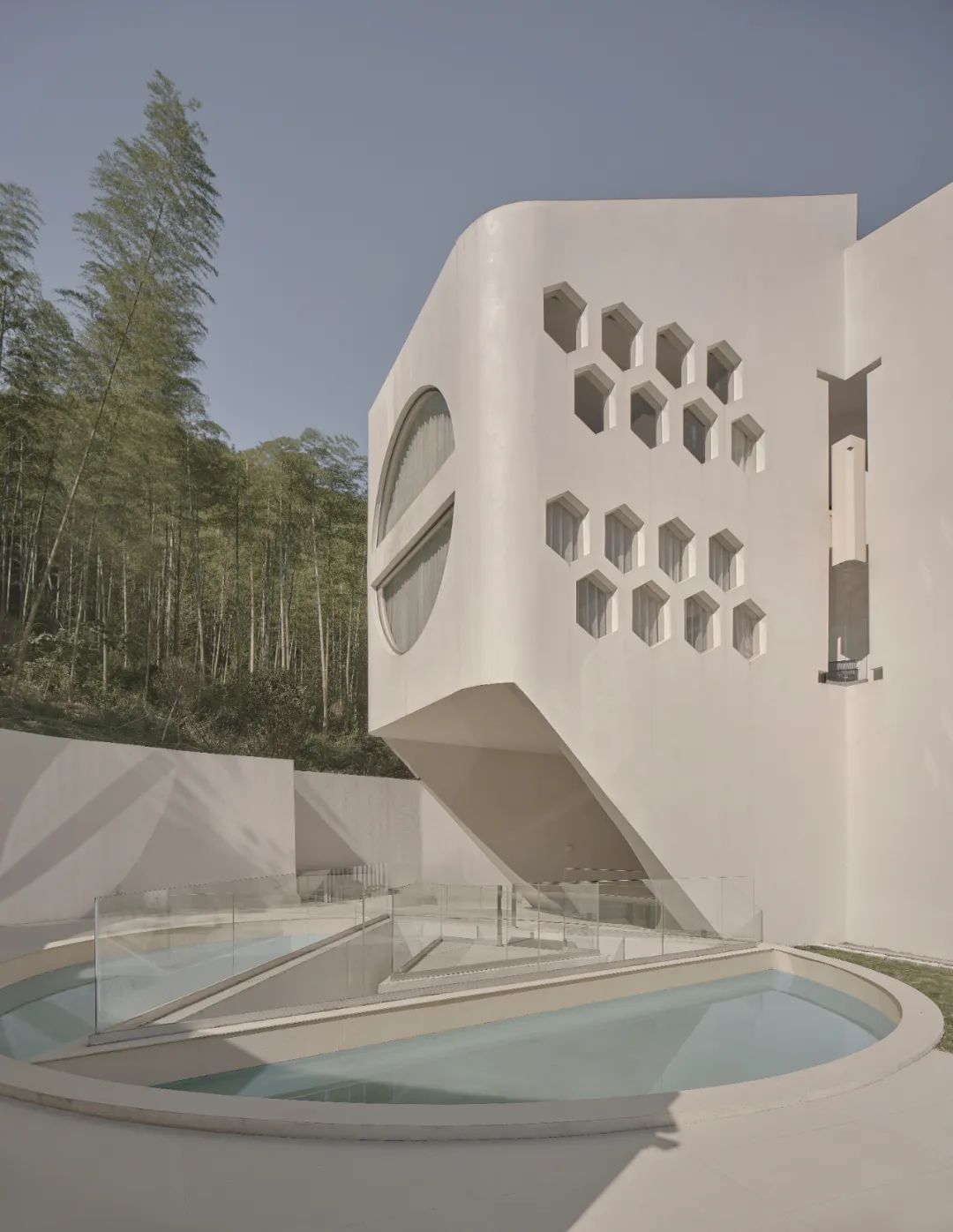 丁鹏文：莫干山的天外来物-荒序民宿丨中国湖州丨尔我空间设计研究室-4